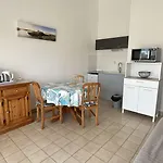 No010-020 2 Pieces-4 Couchages En L'ile Noirmoutier-en-l'Ile